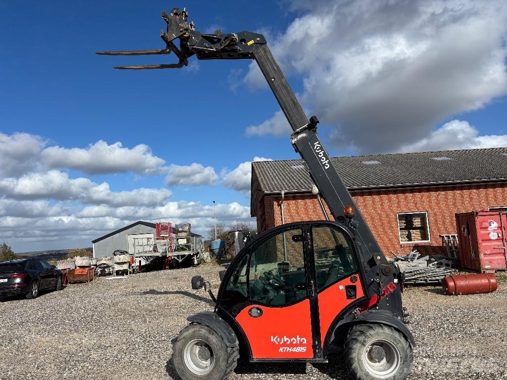 Kubota 4815 Teleskopické manipulátory