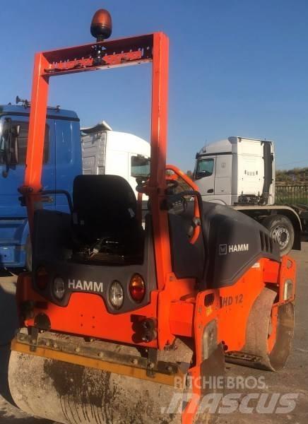 Hamm HD 12 VV Tandemové válce