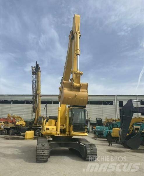 Komatsu PC 300 Pásová rýpadla