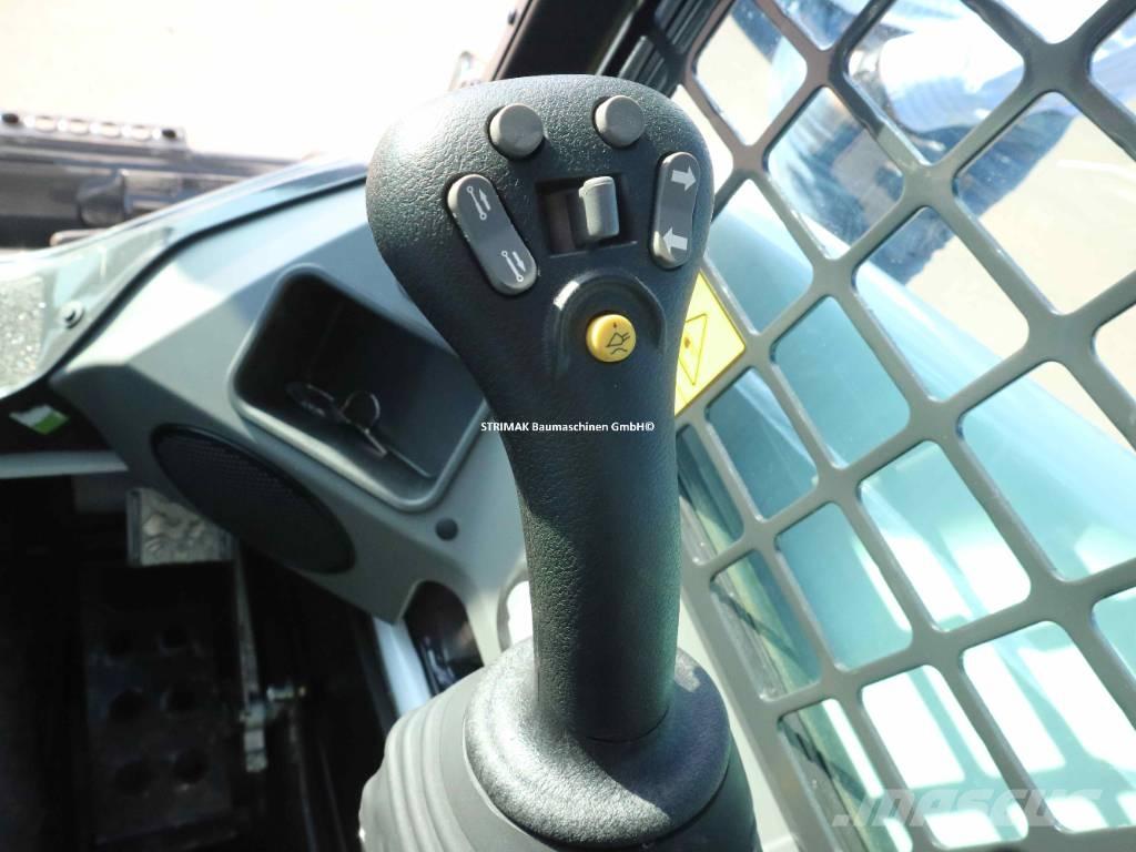Bobcat T 450 Smykem řízené nakladače