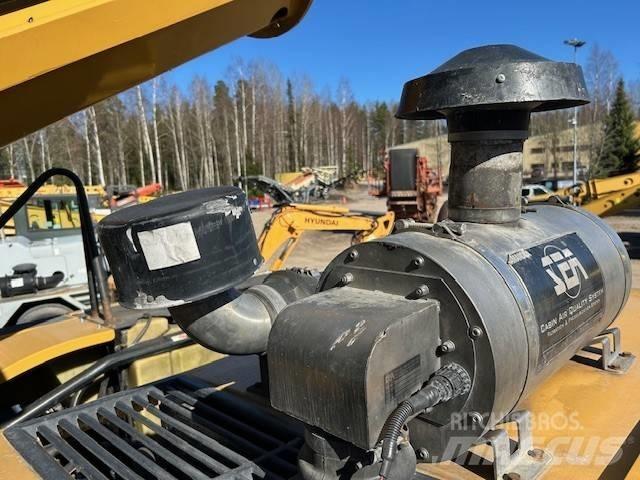 Gradall XL 3300-III Ostatní podzemní zařízení