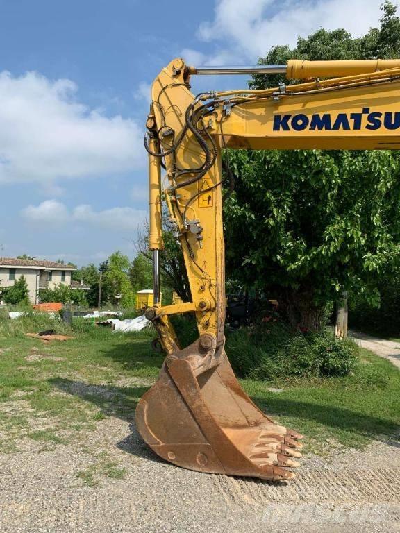 Komatsu PC 210 NLC-8 Pásová rýpadla
