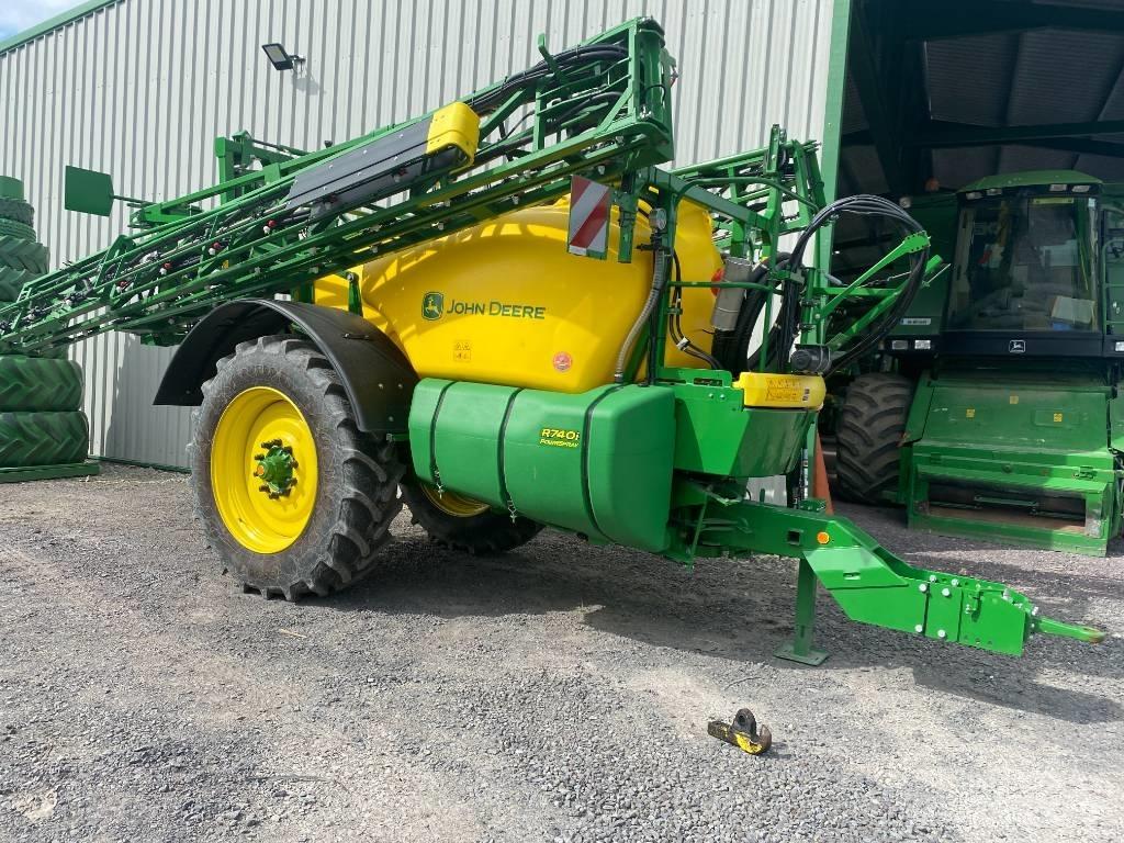 John Deere 740 i Tažené postřikovače
