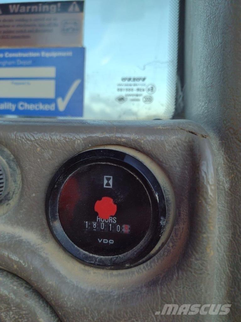 Volvo A70F Kolové nakladače