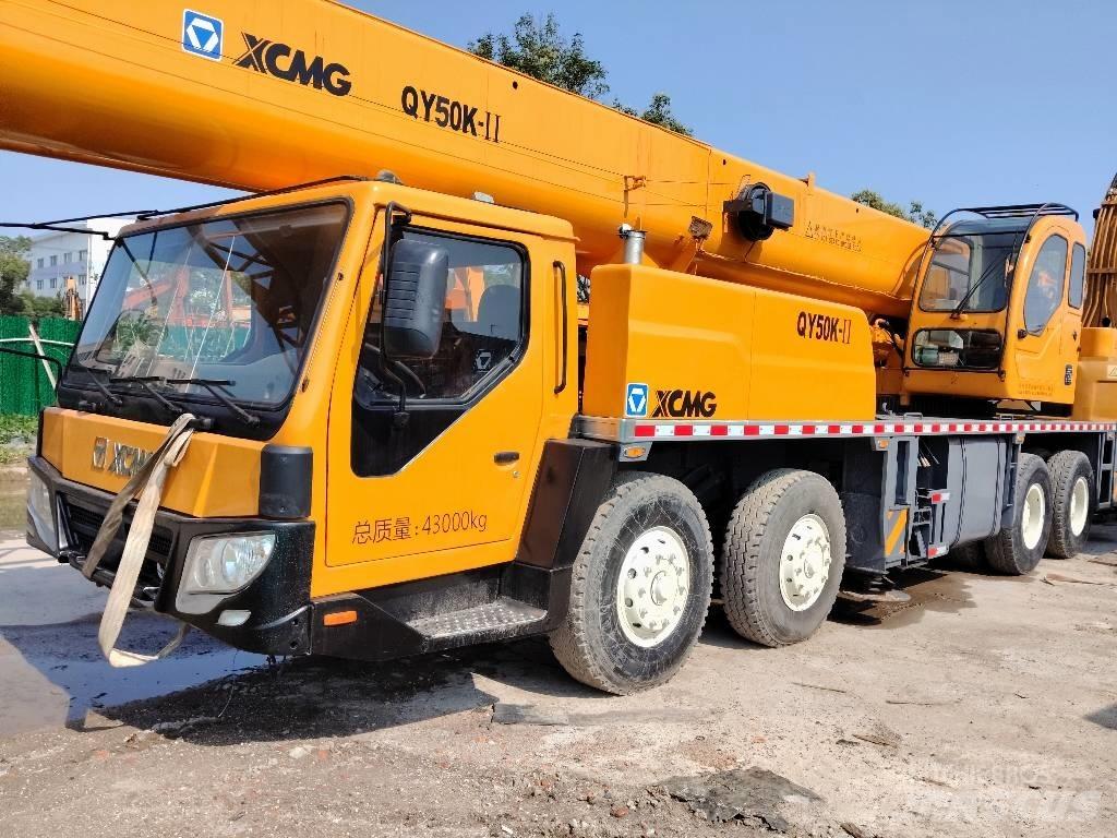 XCMG XCT 55 Univerzální terénní jeřáby