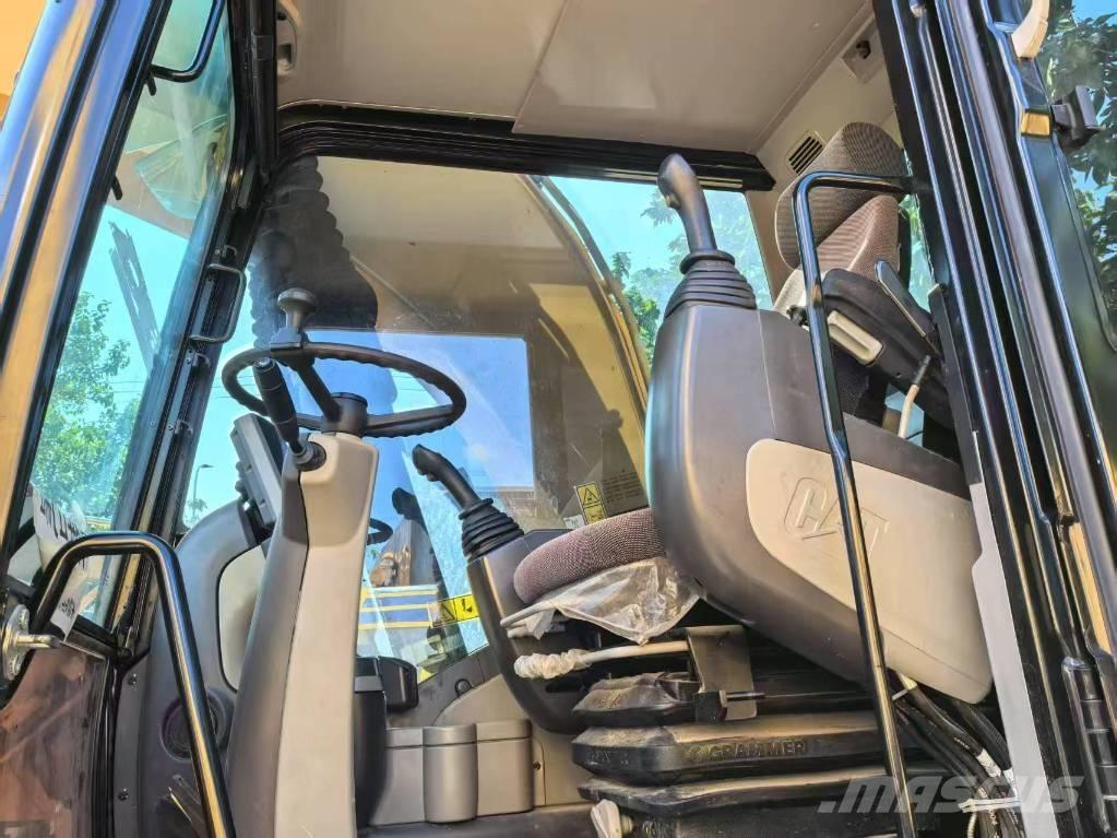 CAT M 315 D Kolová rýpadla