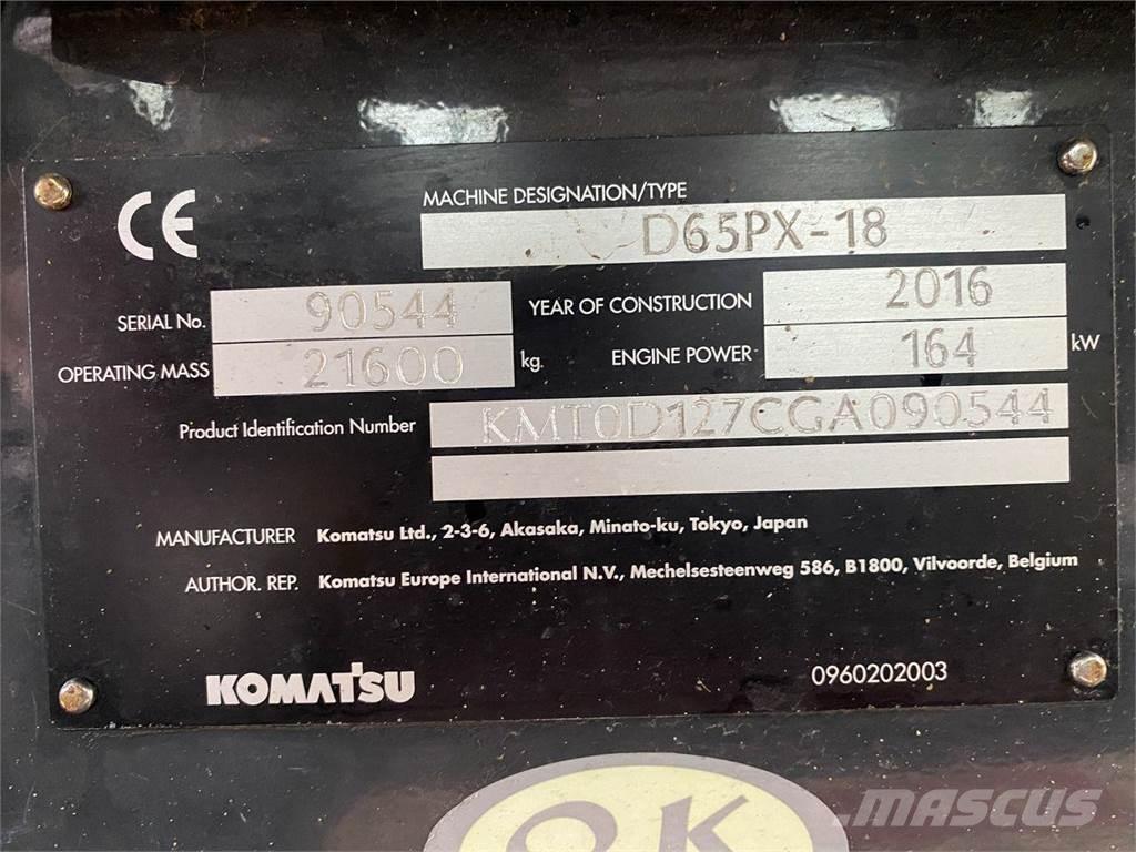 Komatsu D65PX-18 Pásové dozery