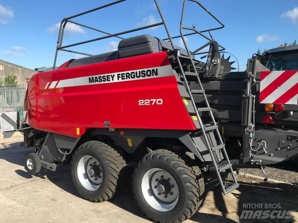 Massey Ferguson 2270 Lis na hranaté balíky