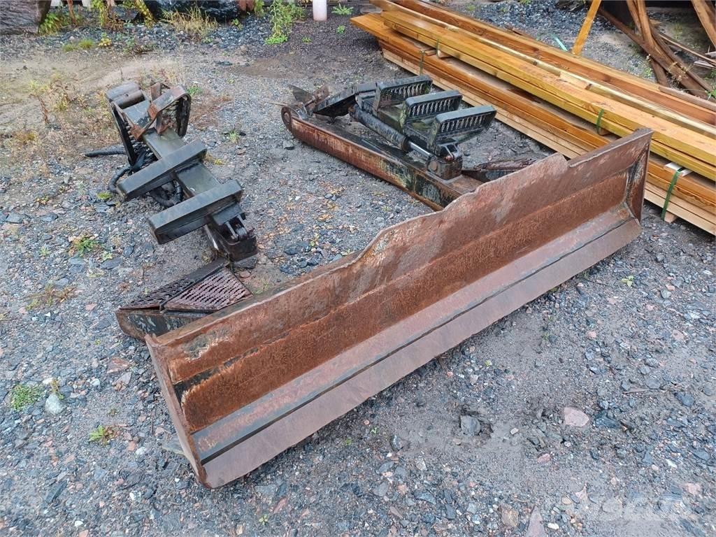 Valmet 890 Další komponenty
