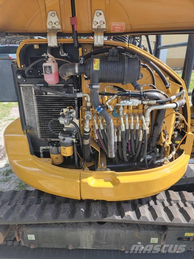CAT 305.5 E CR Mini rýpadla < 7t