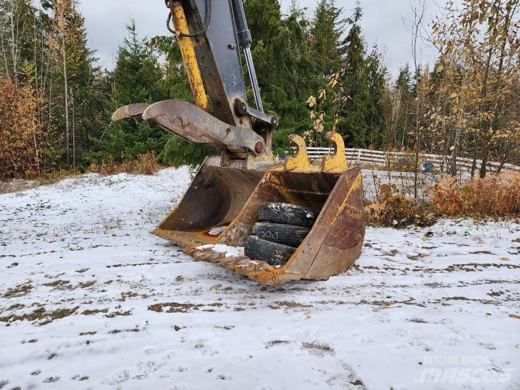 John Deere 350 G LC Pásová rýpadla