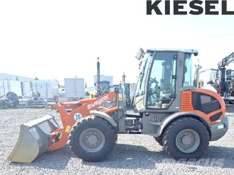 Atlas AR 480 Smykem řízené nakladače