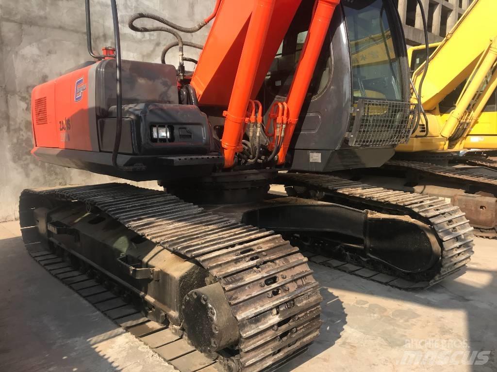 Hitachi ZX 200-6 Pásová rýpadla