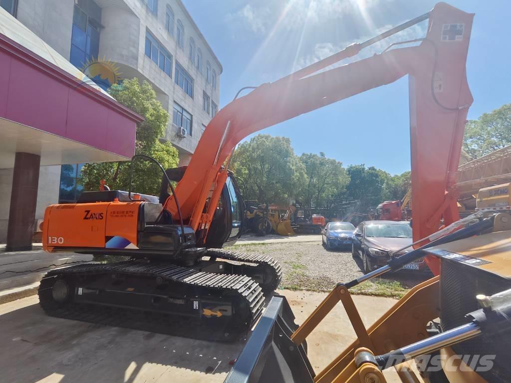 Hitachi ZX 130 Pásová rýpadla