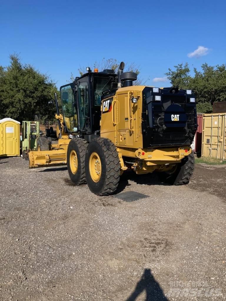 CAT 12 M 3 Grejdry