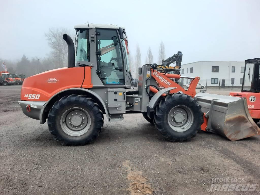 Atlas Weycor AR550 Kolové nakladače