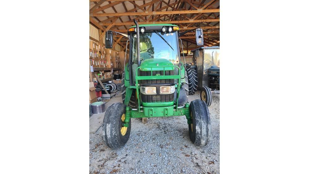 John Deere 6320 Traktory