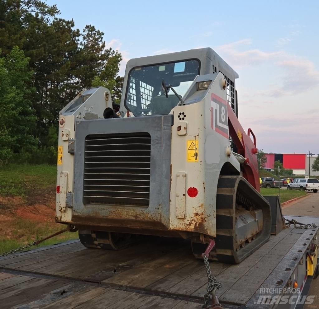 Takeuchi TL 8 Smykem řízené nakladače