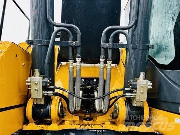 DEERE 470G LC Pásová rýpadla