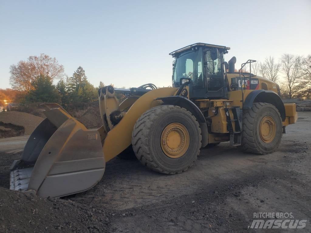 CAT 982 M Kolové nakladače