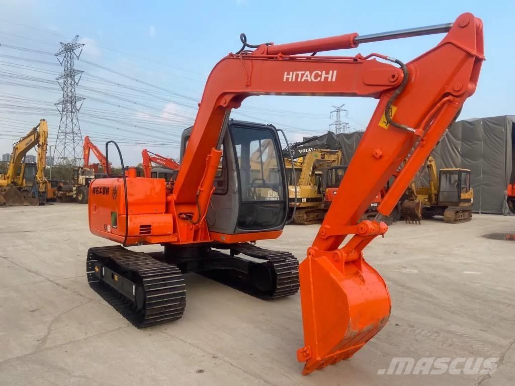 Hitachi EX60 Pásová rýpadla