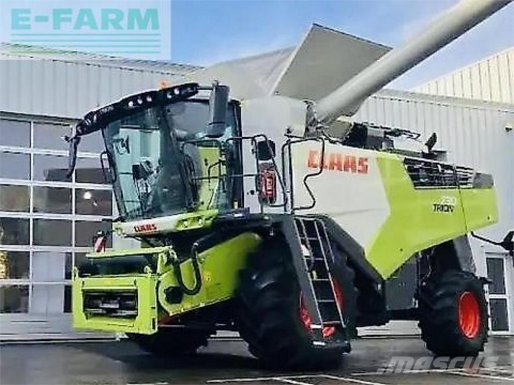 CLAAS trion 730 Sklízecí mlátičky