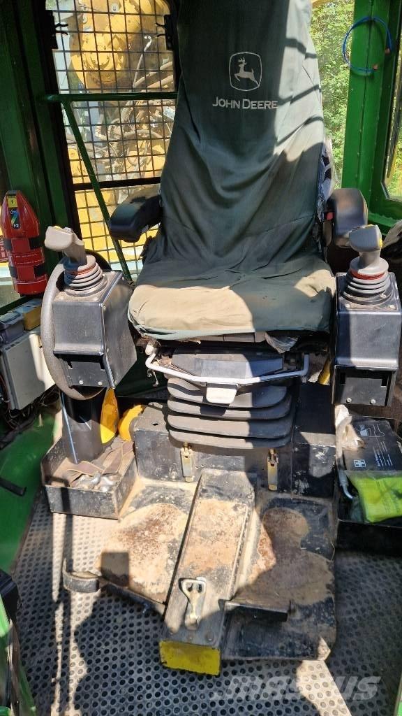 John Deere 640 G III Skiddery