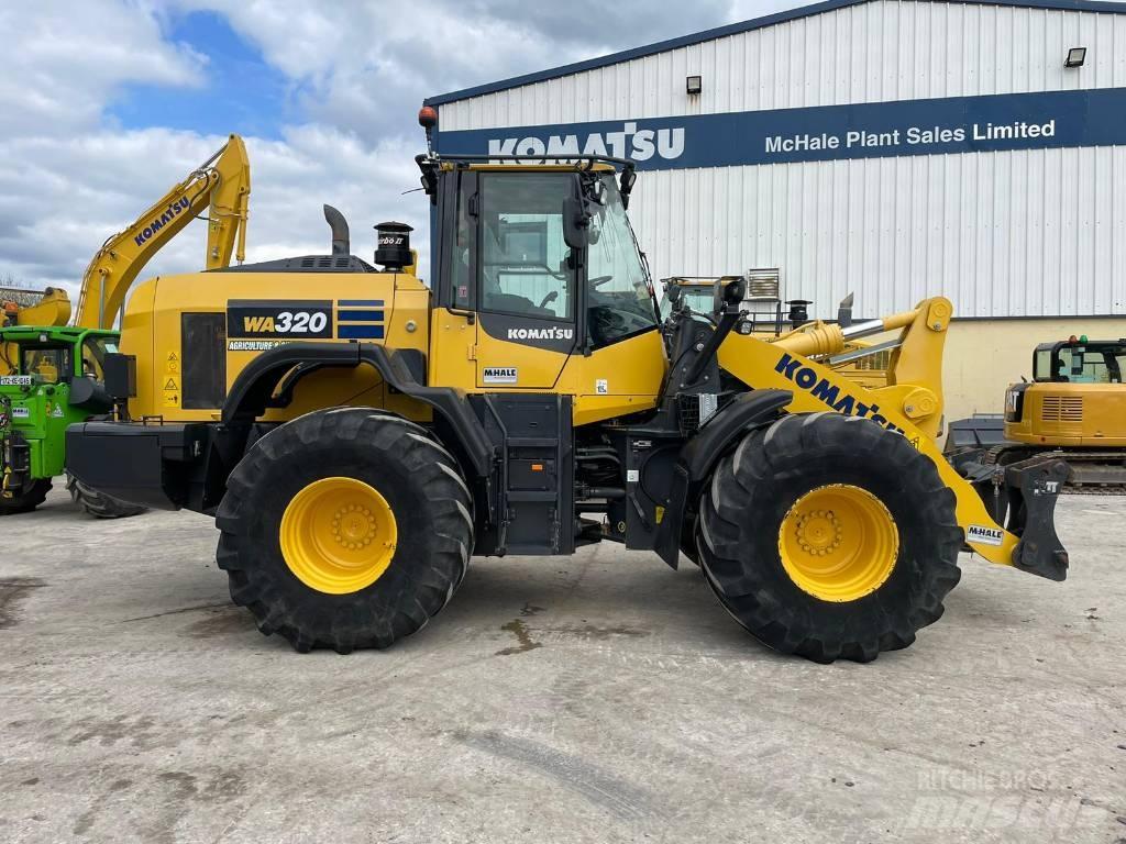Komatsu WA320-8 Kolové nakladače