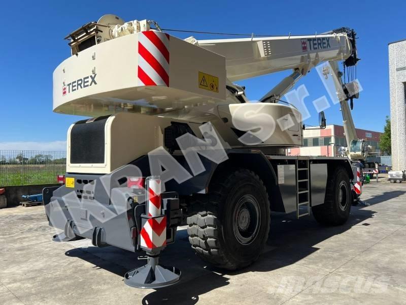 Terex Quadstar 1075L Jeřáby pro těžký terén
