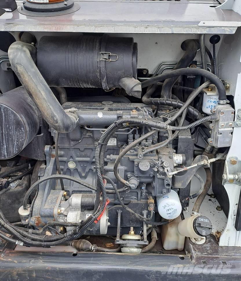 Bobcat S 450 Smykem řízené nakladače