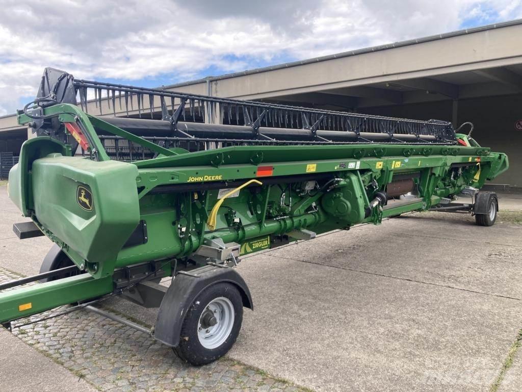John Deere RD35F Těžební hlavy