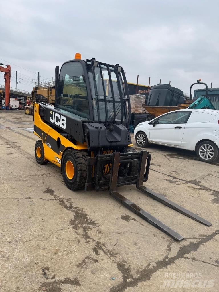 JCB 30 D Další