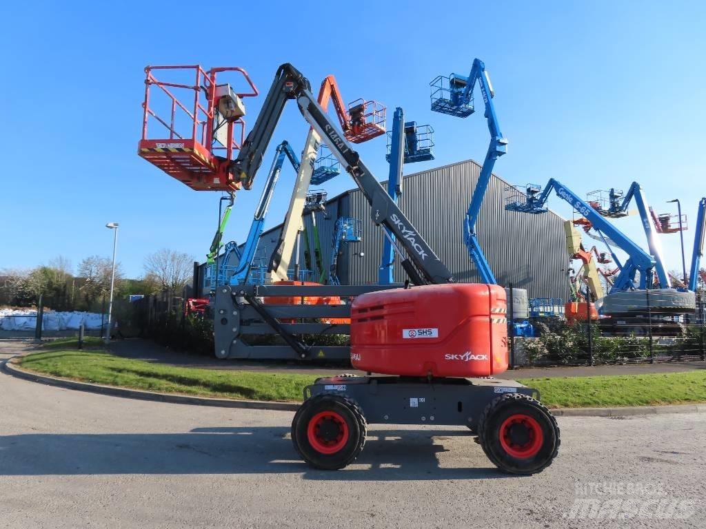 SkyJack SJ 46 AJ Kloubové plošiny
