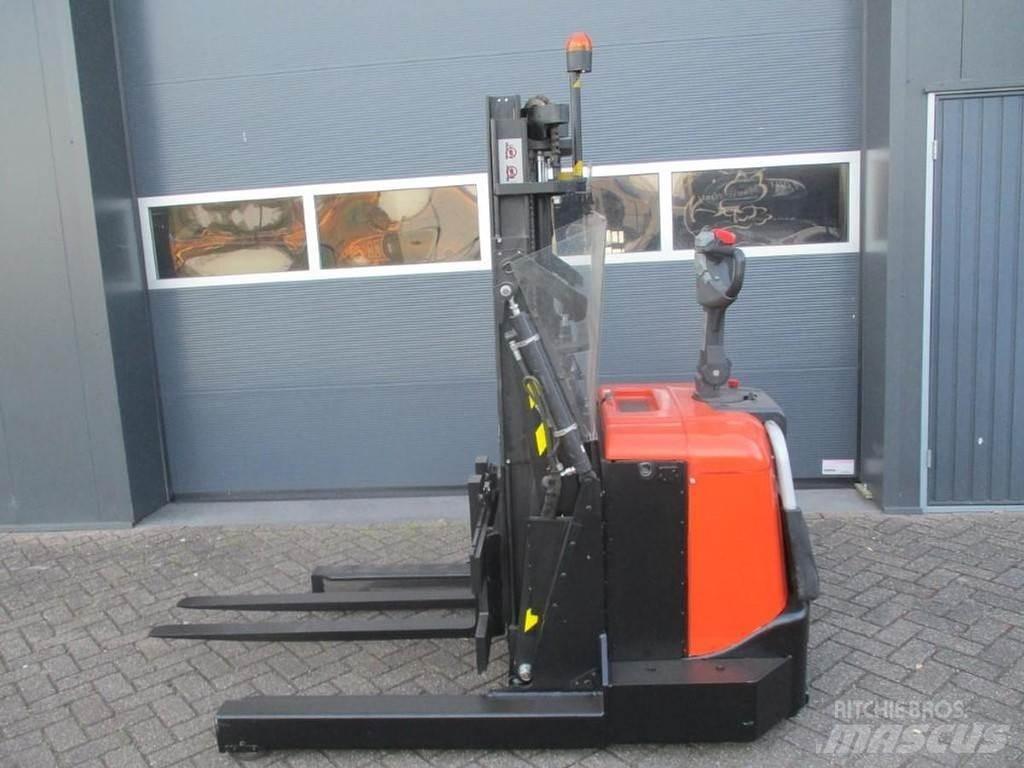 BT SPE 120 XRD Překladače kontejnerů