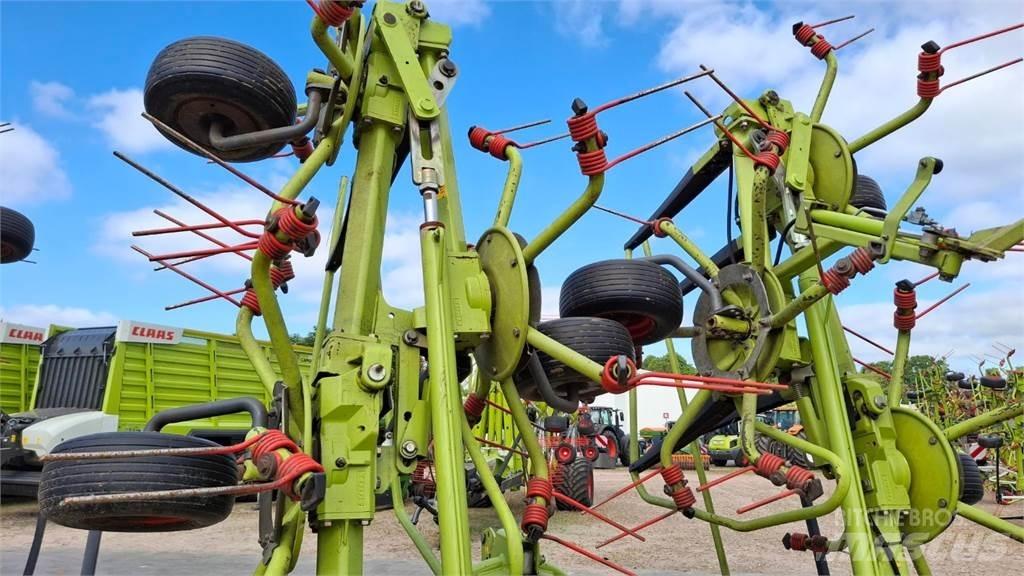 CLAAS Volto 900 Obraceče a shrabovače sena