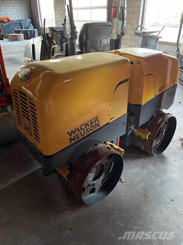 Wacker Neuson RTSC2 Vlečné vibrační válce