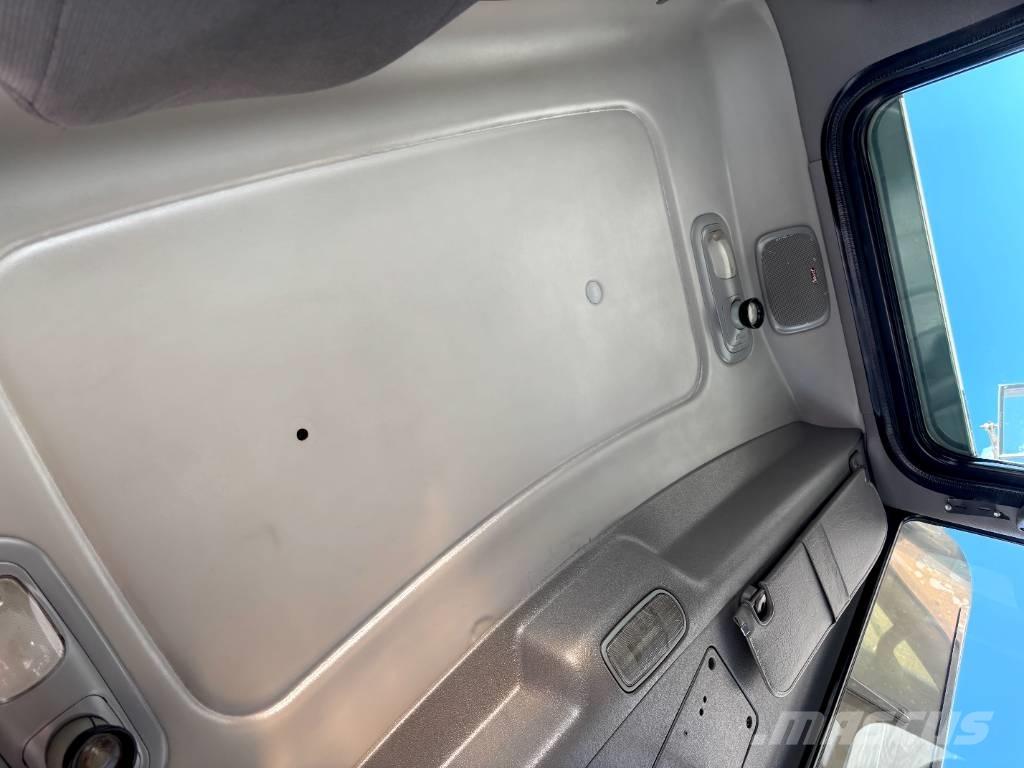 Peterbilt 379 Tahače