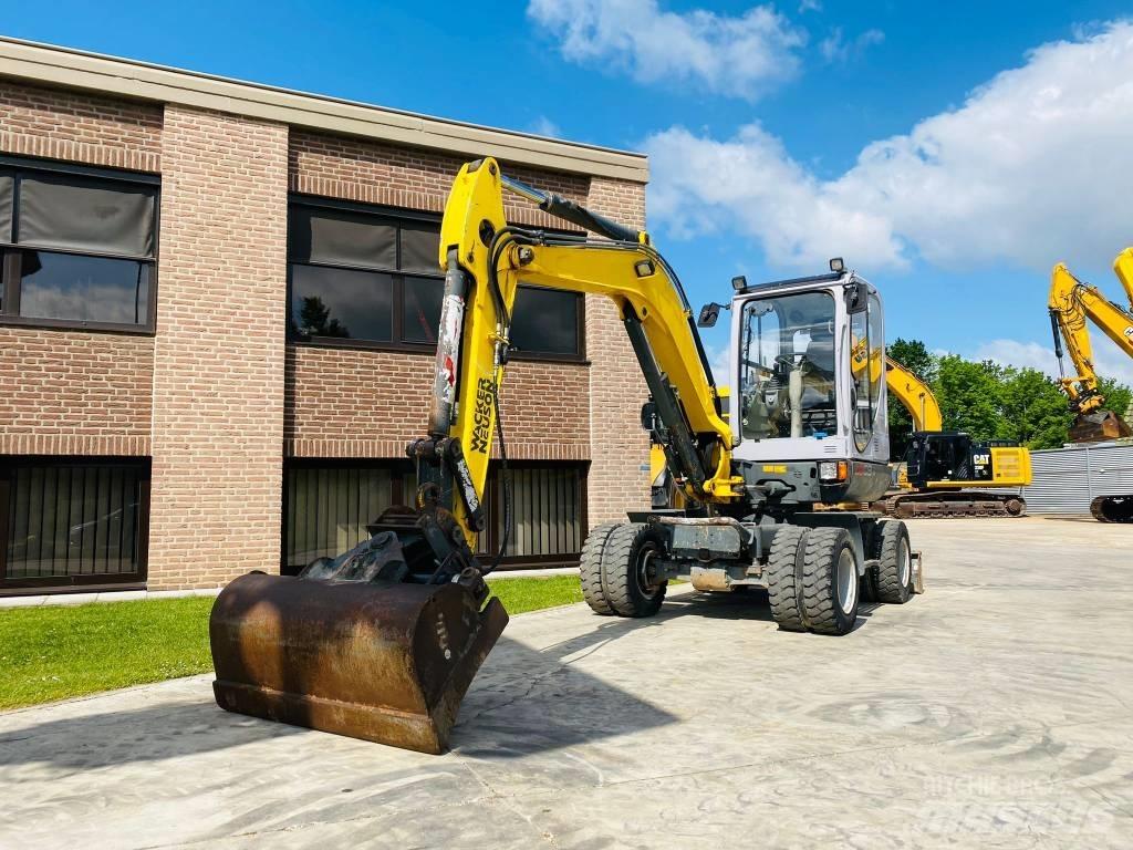 Wacker Neuson 6503 Kolová rýpadla