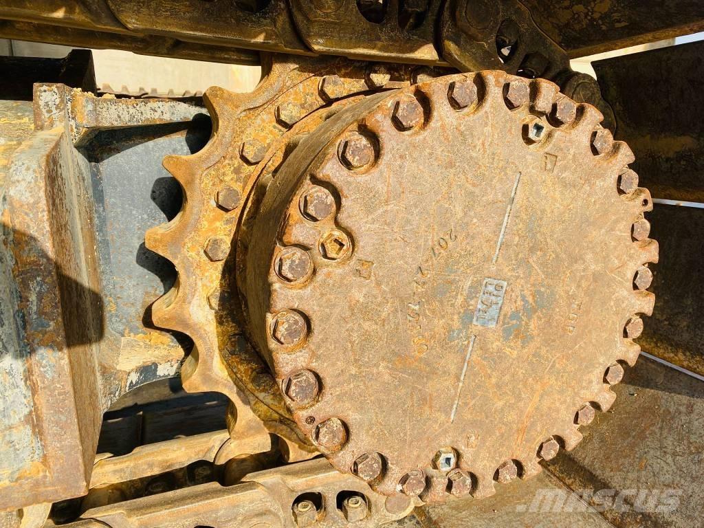 Komatsu PC 290 LC-11 Pásová rýpadla