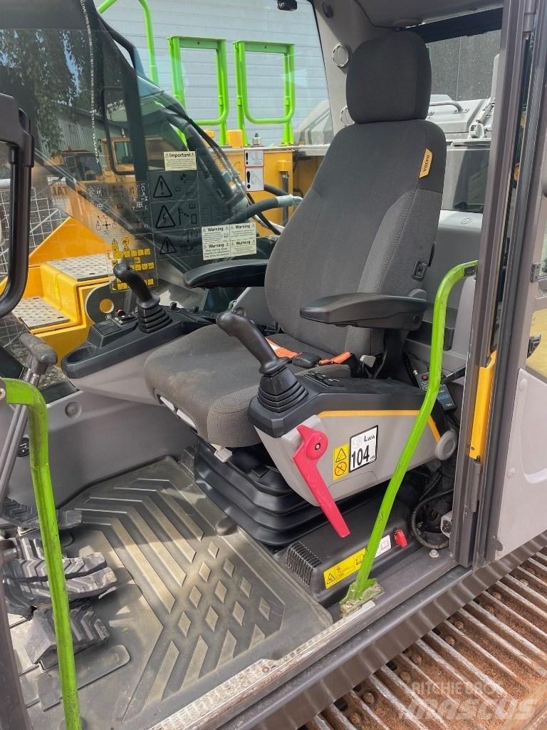 Volvo EC300EL Pásová rýpadla