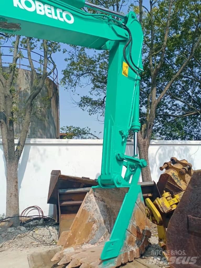 Kobelco SK 200 Pásová rýpadla