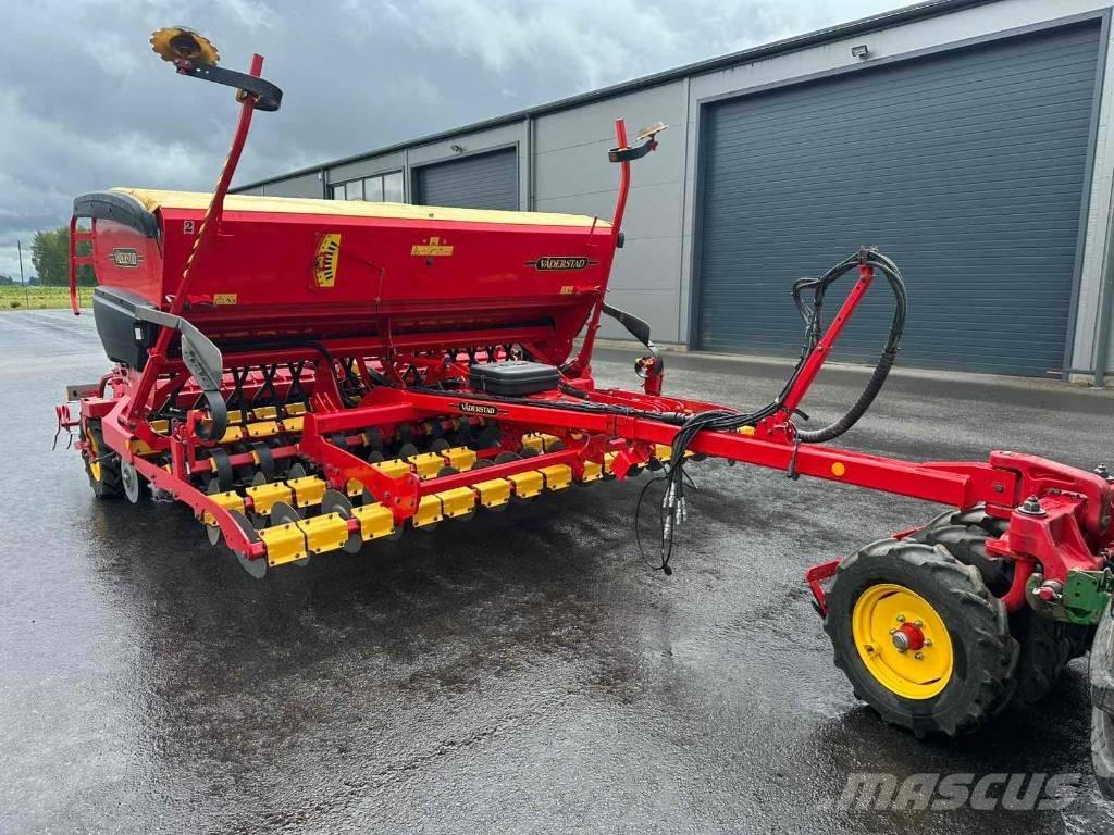 Väderstad Rapid 400S Mechanické secí stroje