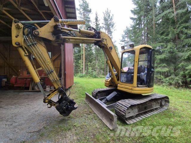 Komatsu PC75 UU Pásová rýpadla