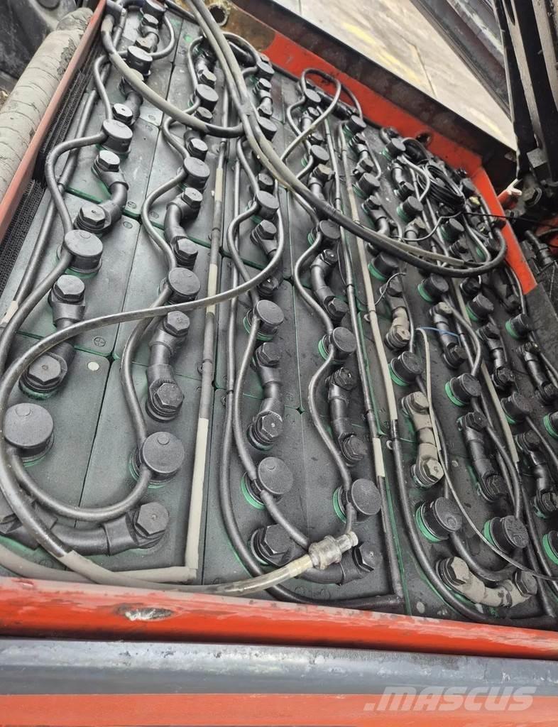 Linde h 25 Akumulátorové vozíky