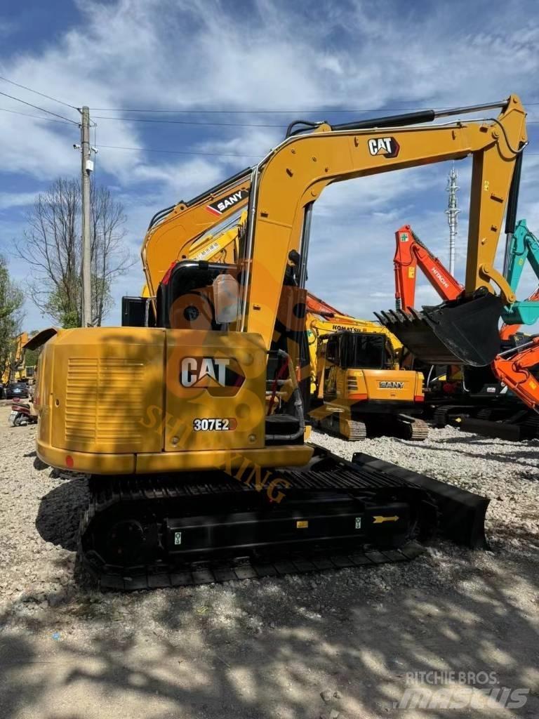 CAT 307 E2 Midi rýpadla 7t - 12t