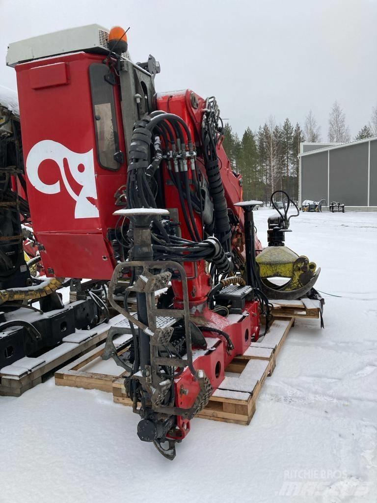 Loglift F118ST9.6 Lesnické jeřáby