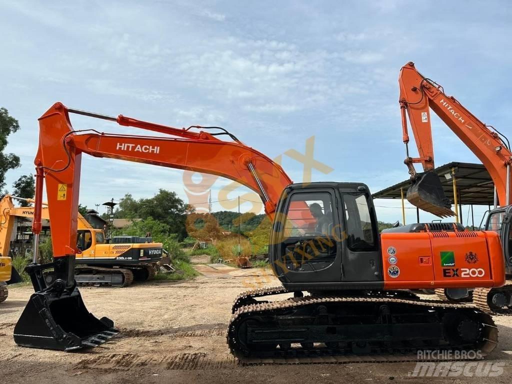 Hitachi EX 200 Pásová rýpadla