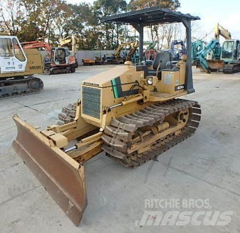Mitsubishi BD2G Pásové dozery