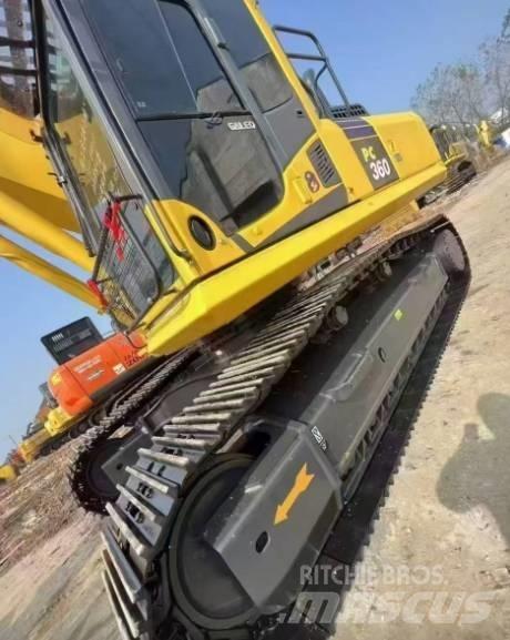 Komatsu 360-8MO Pásová rýpadla