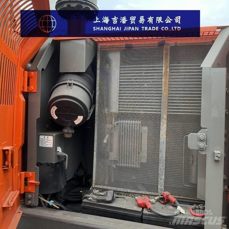 Hitachi ZX 130 Midi rýpadla 7t - 12t